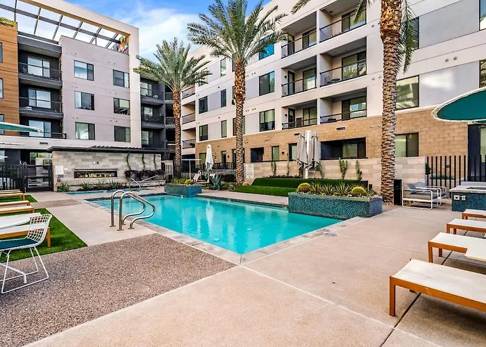 Apartment Escape To The Premier 2 & Half Br Townlake